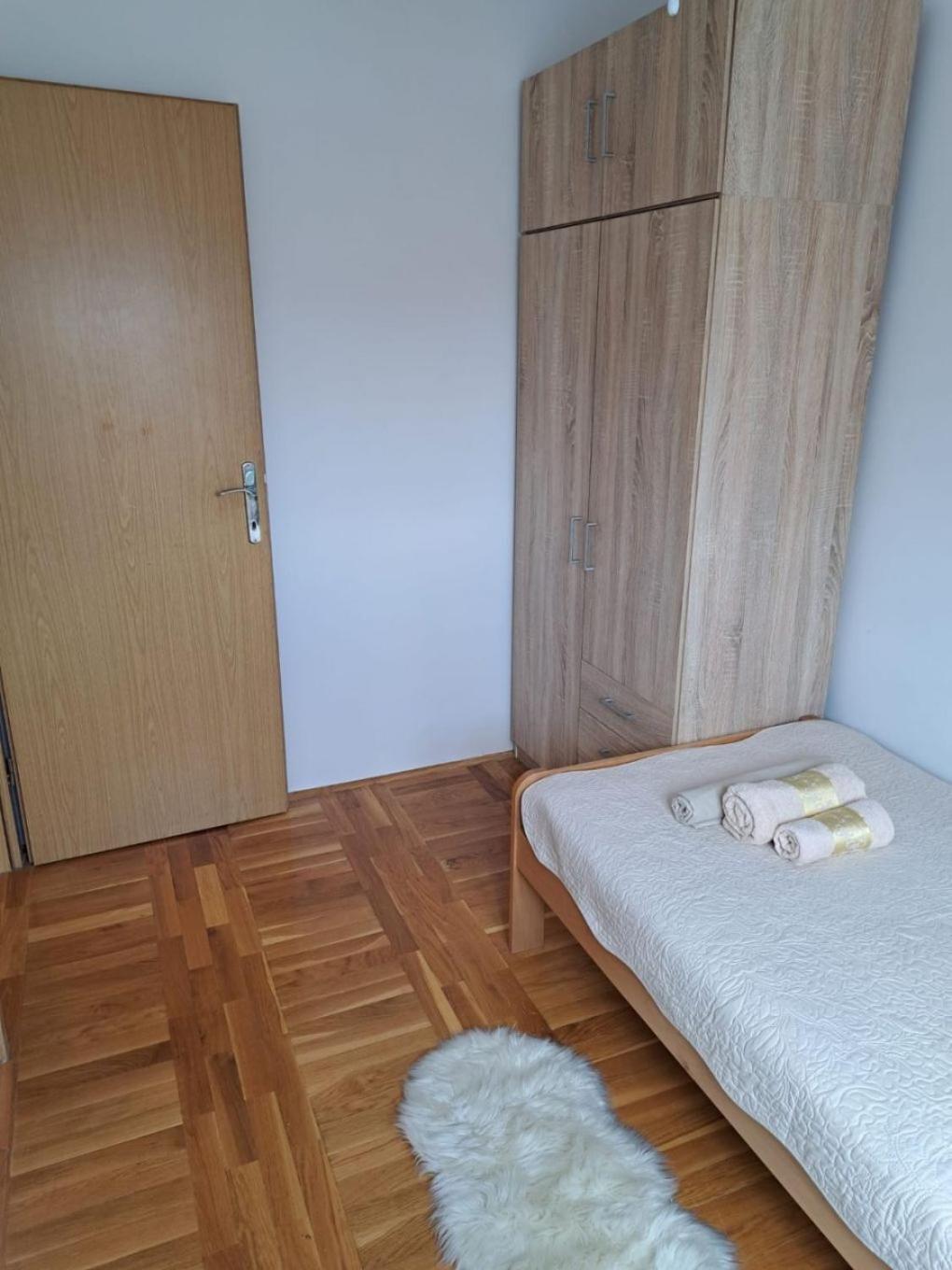 Apartment Slava - Close To The Mall Σπλιτ Εξωτερικό φωτογραφία