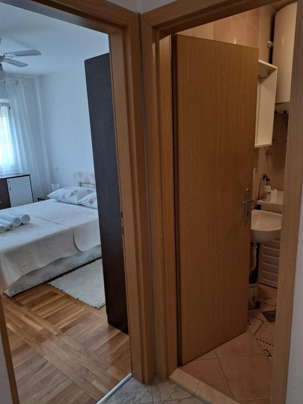 Apartment Slava - Close To The Mall Σπλιτ Εξωτερικό φωτογραφία